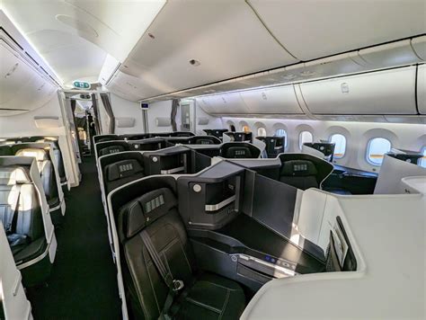 Review: ZIPAIR B787.